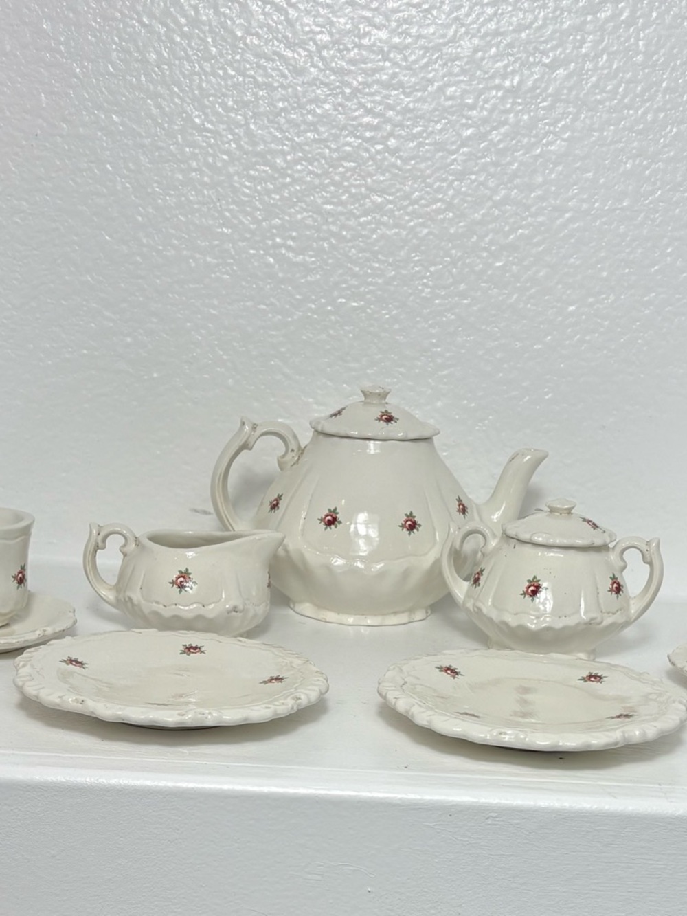 Vintage Child’s Porcelain Tea Set White Pink Floral - Picture 2 of 8